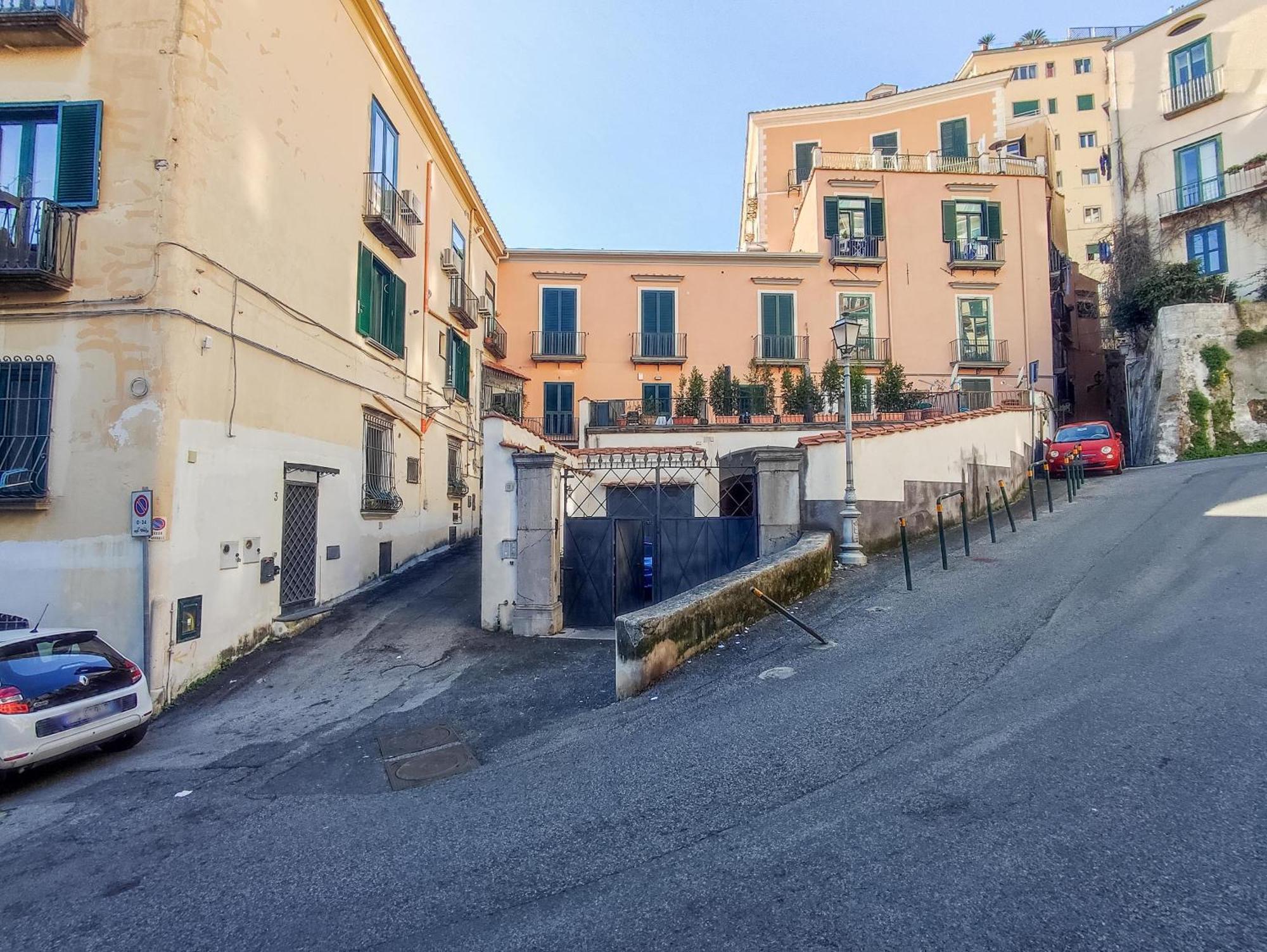 One&One Hotel Salerno Exterior foto